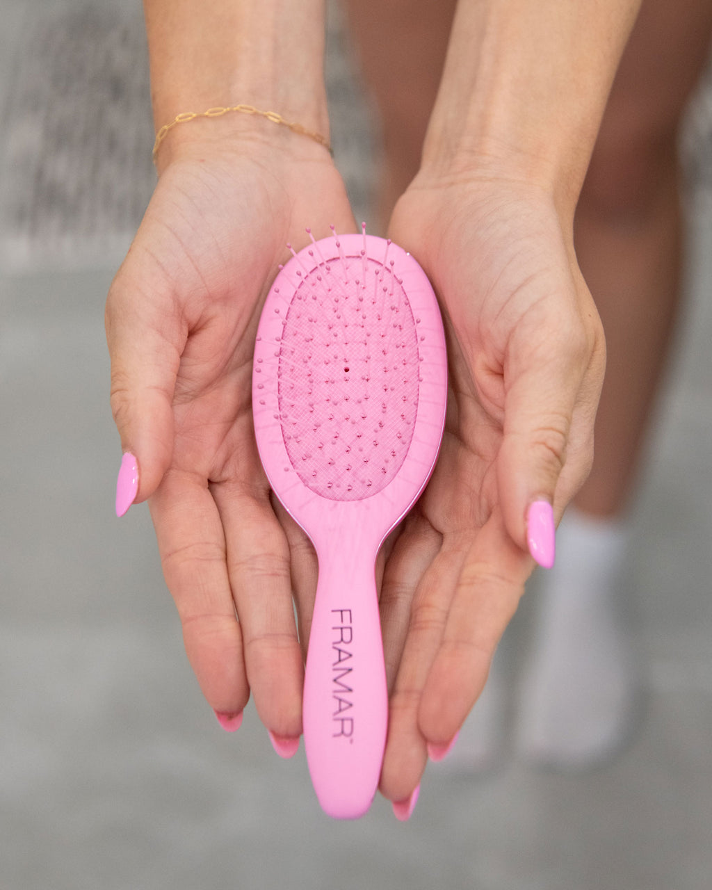 Mini Detangle Brush - Pink