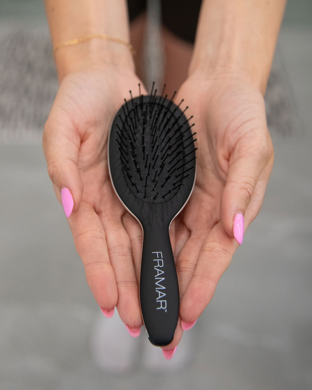 Mini Detangle Brush - Black
