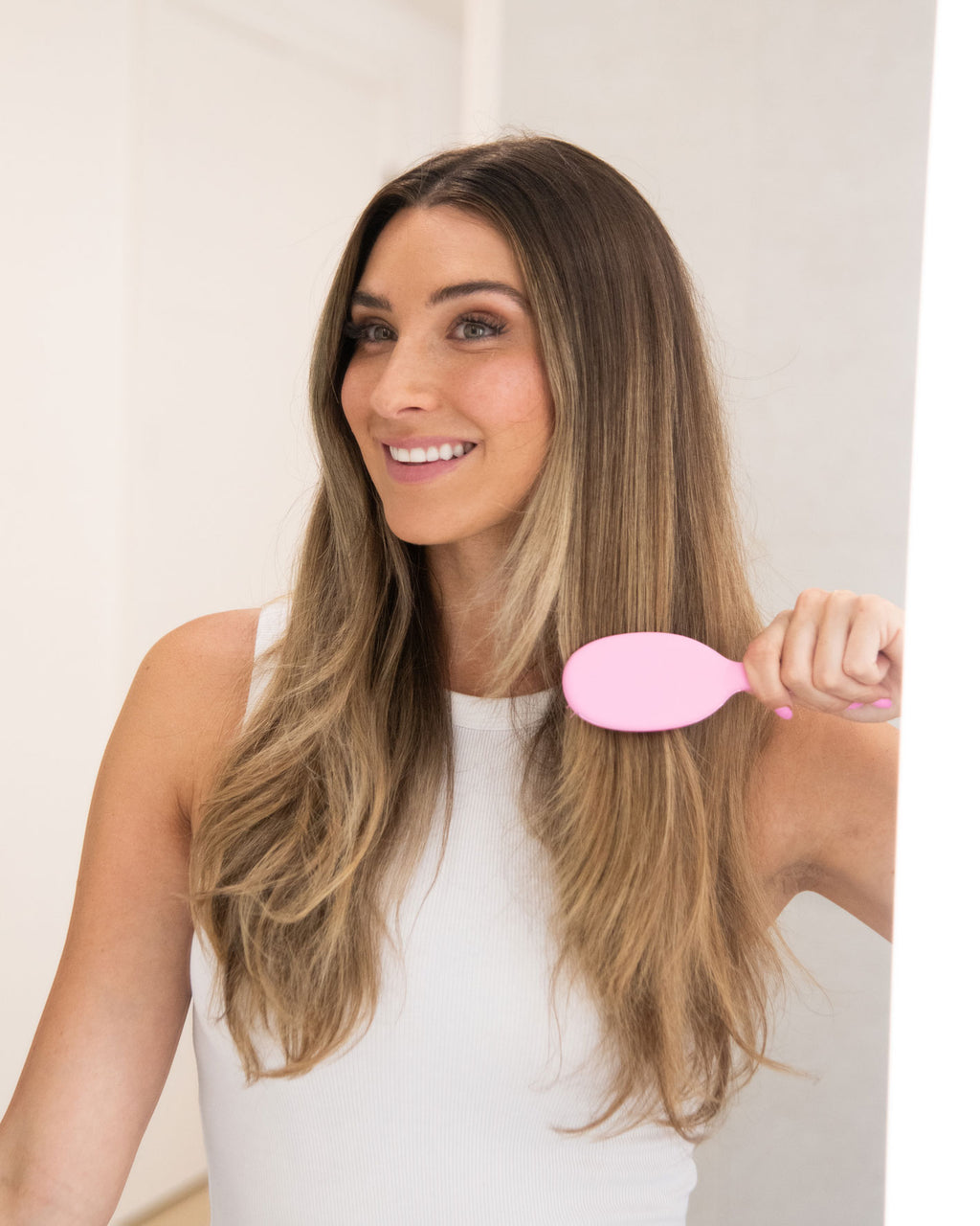 Mini Detangle Brush - Pink