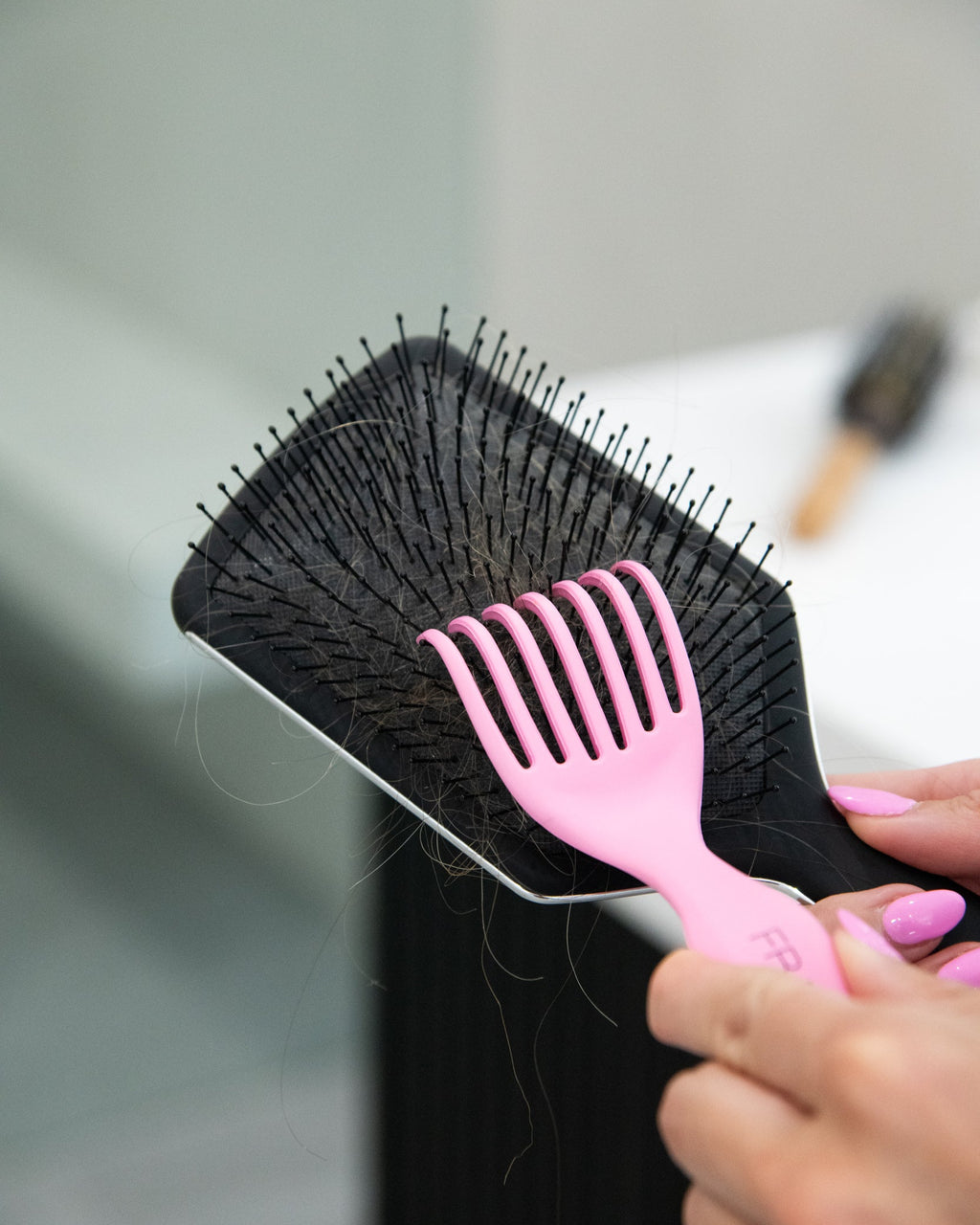 Brush Cleaner - Pink