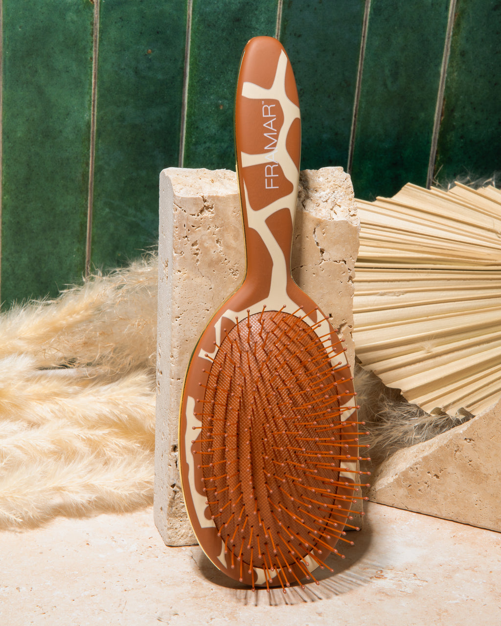 You Bet Giraffe - Detangle Brush