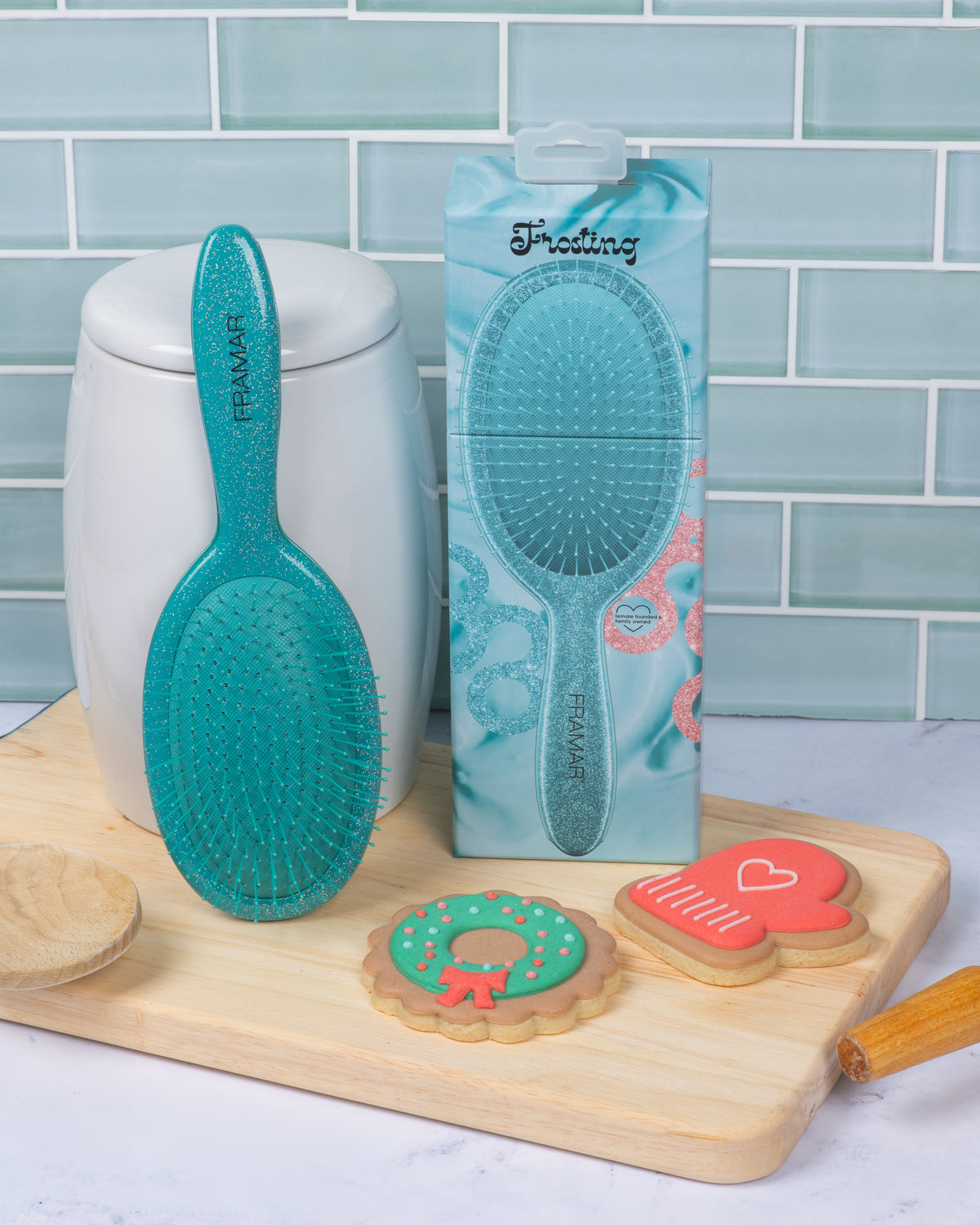 Frosting - Detangle Brush