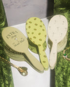 Extra Dirty Detangle Brush 9PC Display