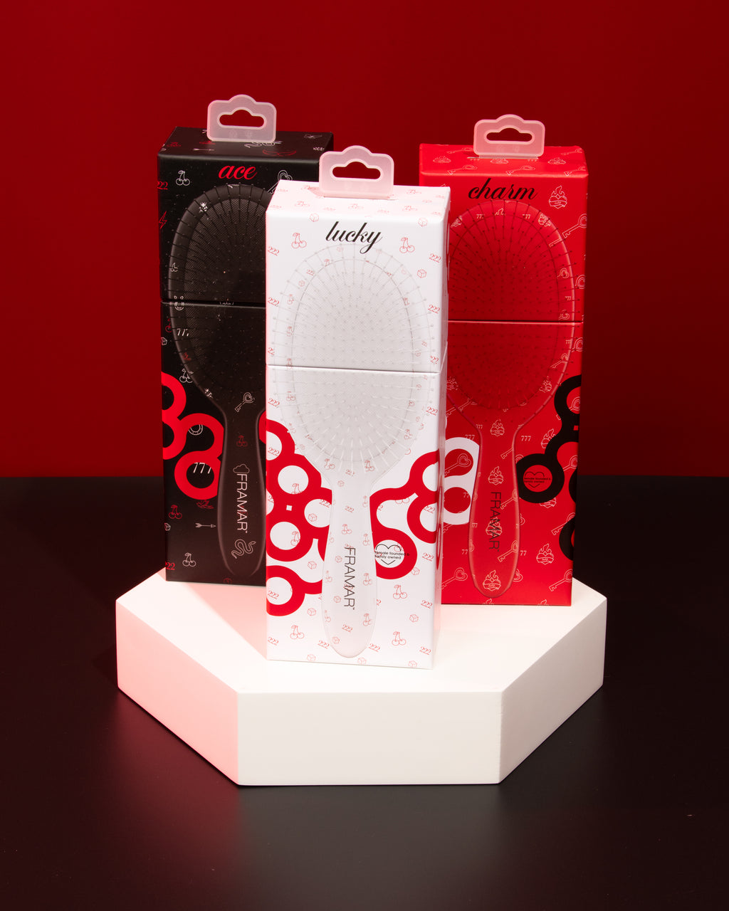 Get Lucky - Detangle Brush 9pc Display