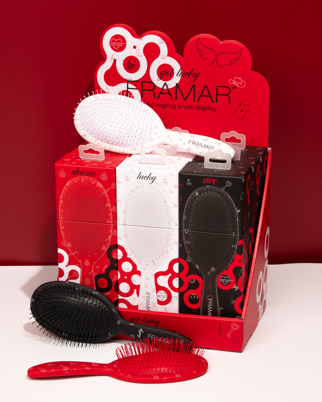 Get Lucky - Detangle Brush 9pc Display