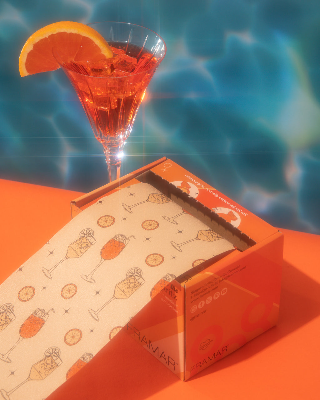 Puttin' On The Spritz - Embossed Roll