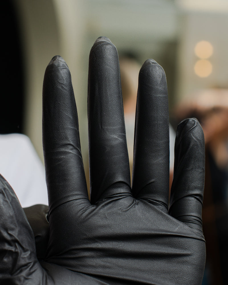 Midnight Mitts Nitrile Gloves - 100 Count