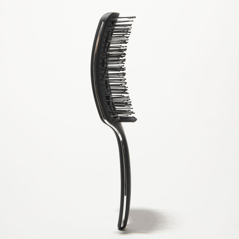 Vented brush, vent hair brush benefits, Hair brush, hair brush to blow dry, hair brush to smooth hair, hair brush with holes, hair brush without cushion, vent brush curved, vent brush dryer, vent brush for hair, are vent brushes good, vent brush hair, vent brush how to use, vented wet brush, 
