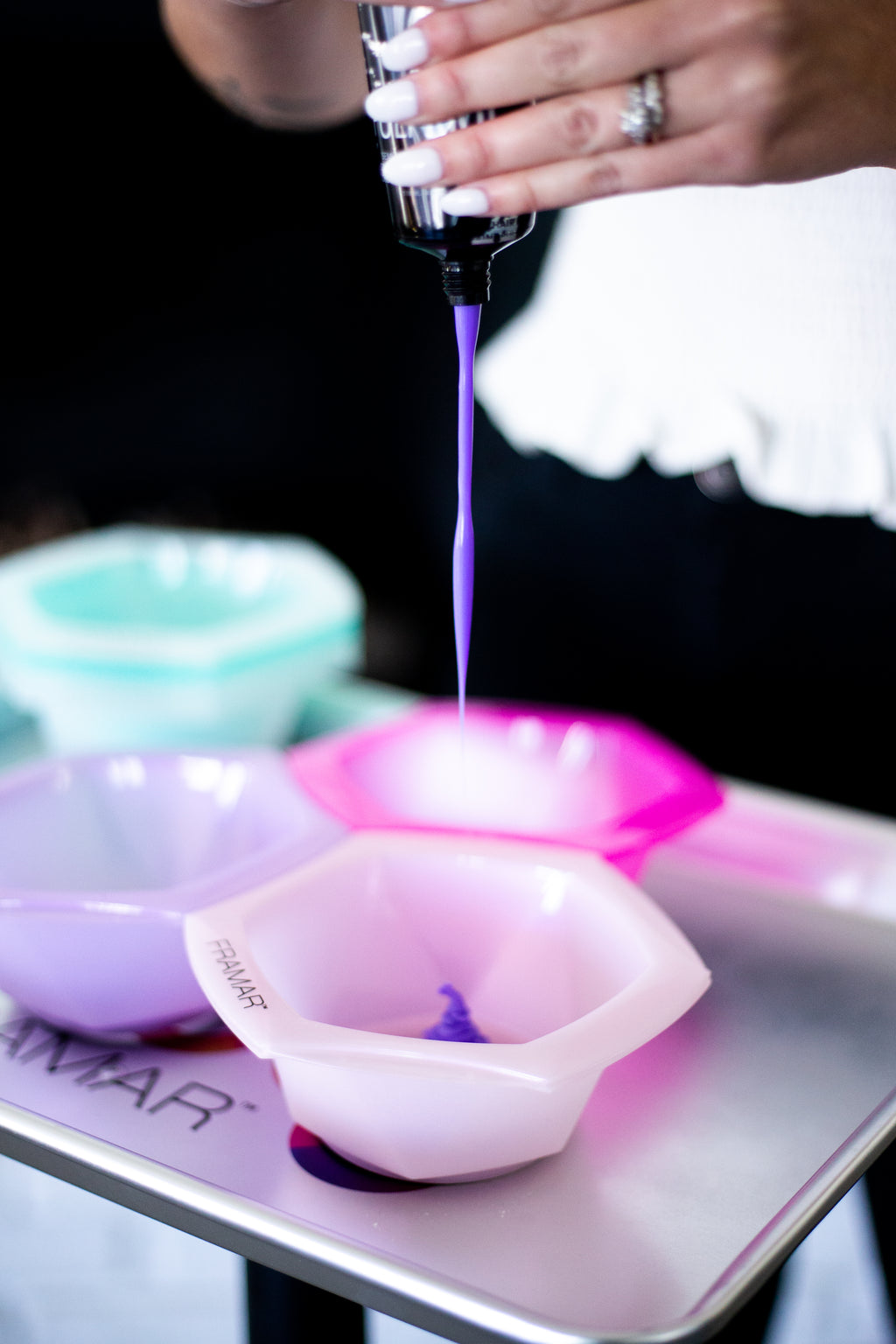 Hair Dye Bowl Set – 3 Salon Color Bowls with Measurements, Pour-Spout,  Double Handle and Combed Edge - Purple/Blue/Yellow - Hair Color Bowls for  Hair Salon - Hair Color Bowl Set - Yahoo Shopping