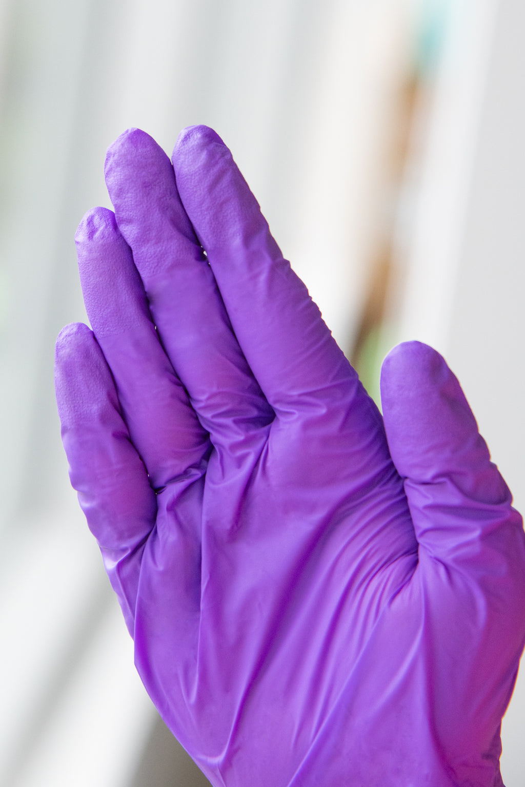 Framar Pink Paws Nitrile Gloves  Disposable Gloves, Latex Free Gloves -  100 count, Pink Gloves, Non Latex Gloves, Vitrile